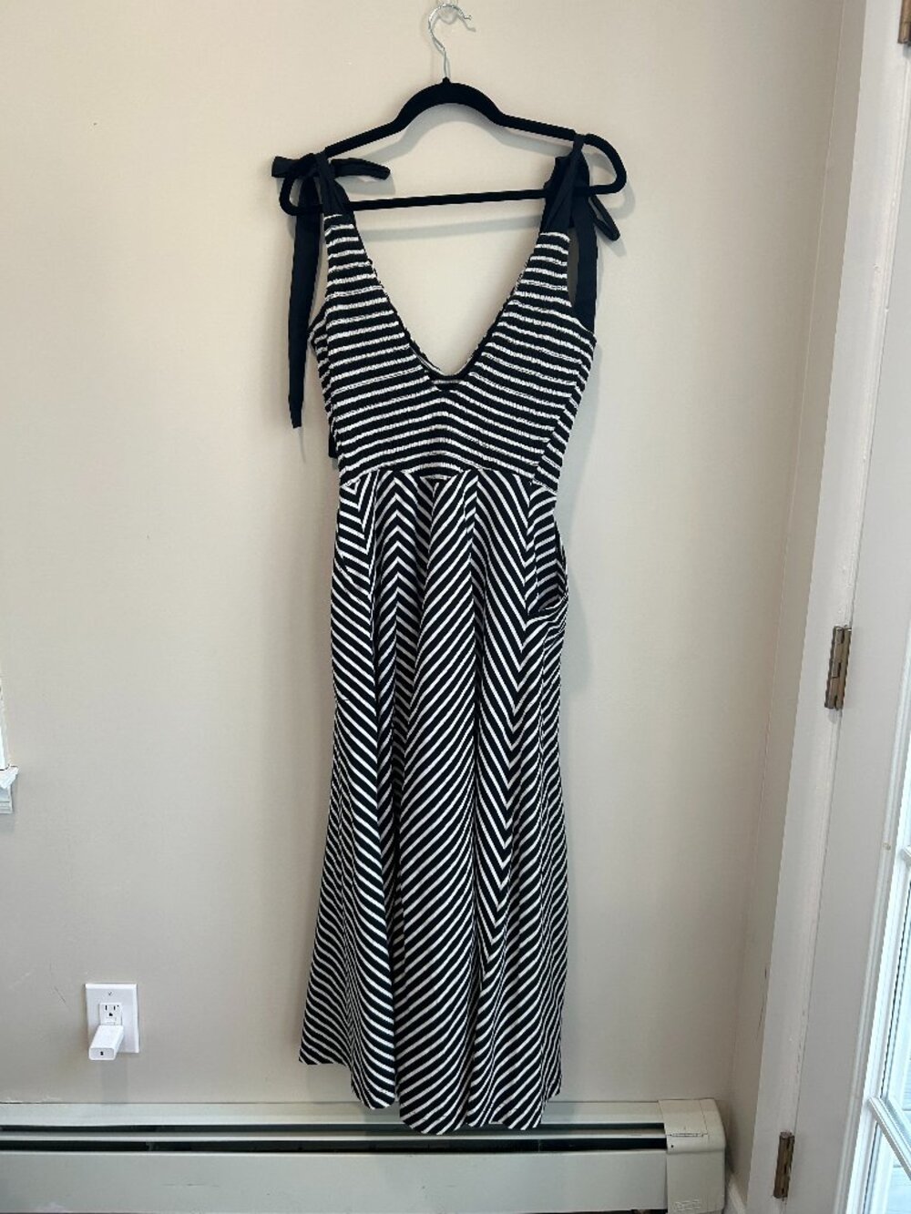 Free People Free-est Cecilia Midi Dress NWT M Black White Stripe Tie Strap Coast - Picture 10 of 12